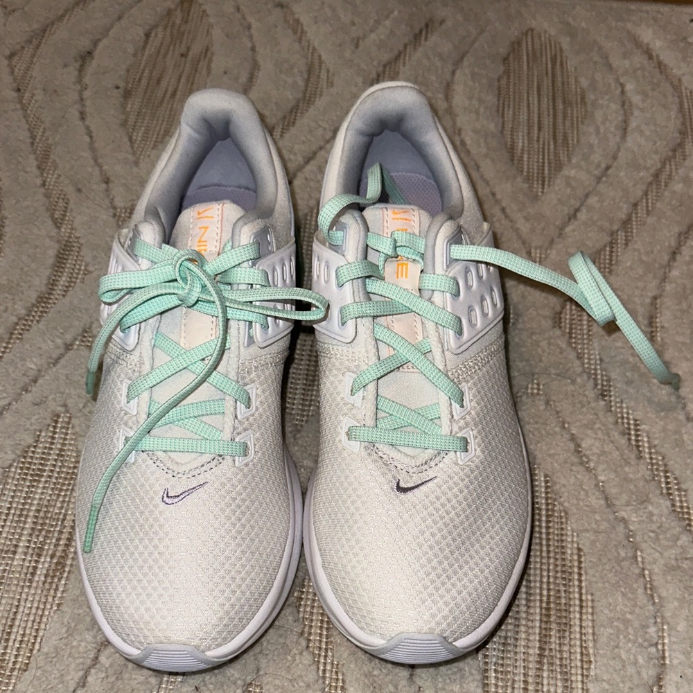 Nike White and Teal Airmax Athletic Shoes